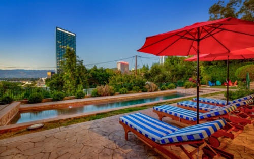 Residential Premium Image