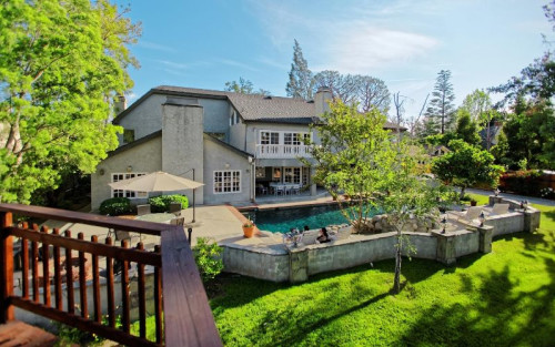 Residential Premium Image