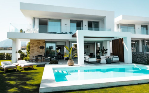 Residential Premium Image