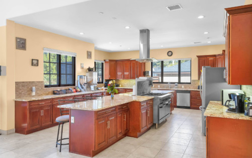Residential Premium Image