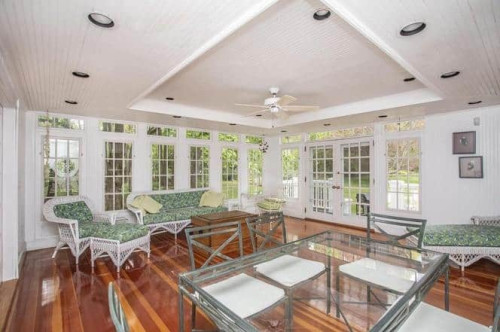Residential Premium Image
