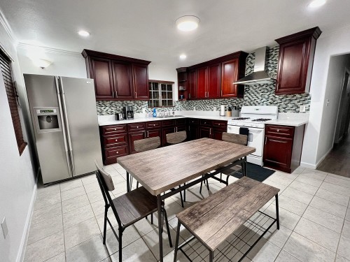 Residential Premium Image