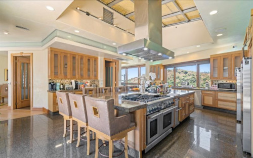 Residential Premium Image