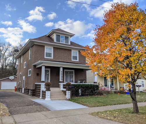 Residential Premium Main Image