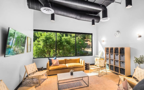 Residential Premium Image