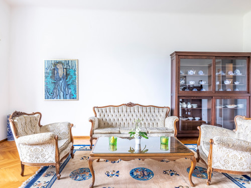 Residential Premium Image