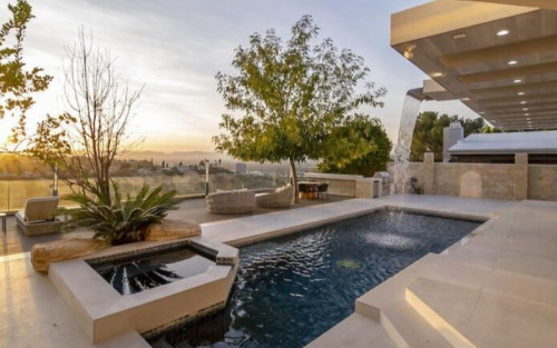 Residential Premium Main Image