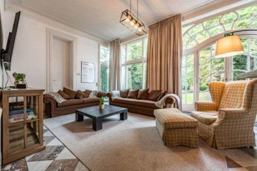 Residential Premium Image