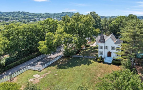 Residential Premium Main Image