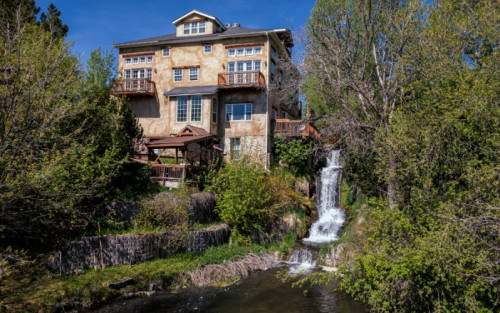 Residential Premium Main Image