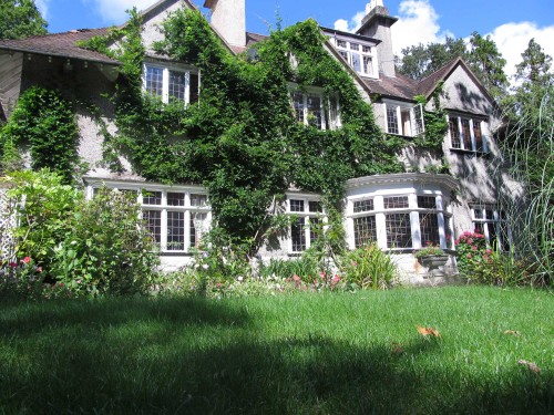 Residential Premium Main Image