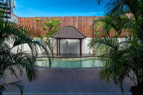 Residential Premium Image
