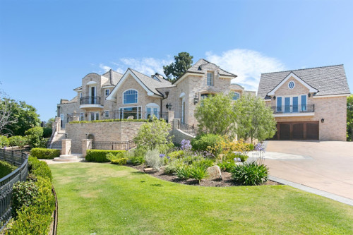 Residential Premium Image