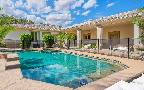 Residential Premium Image