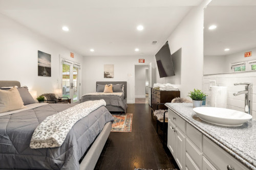Residential Premium Image