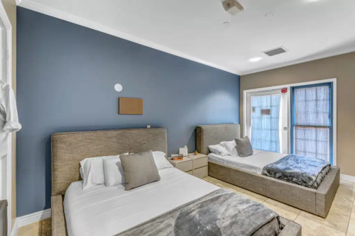 Residential Premium Image