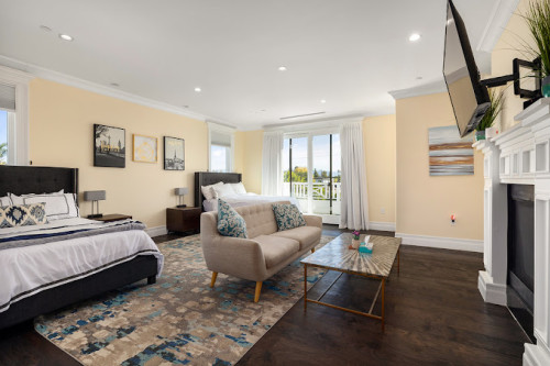 Residential Premium Image