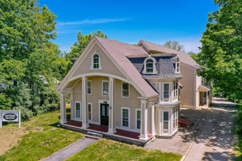 Residential Premium Main Image