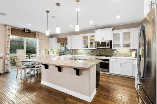 Residential Premium Image