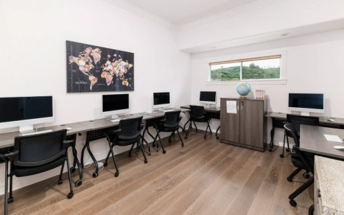 Residential Premium Image