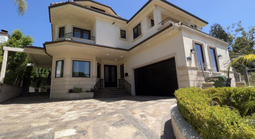 Residential Premium Main Image