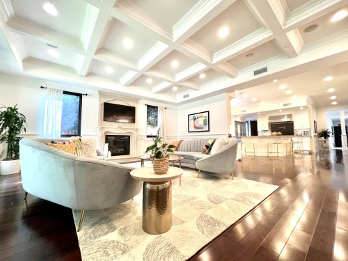 Residential Premium Image