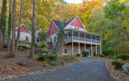 Residential Premium Image