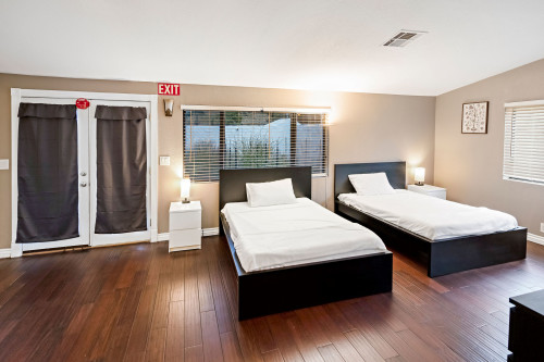 Residential Premium Image