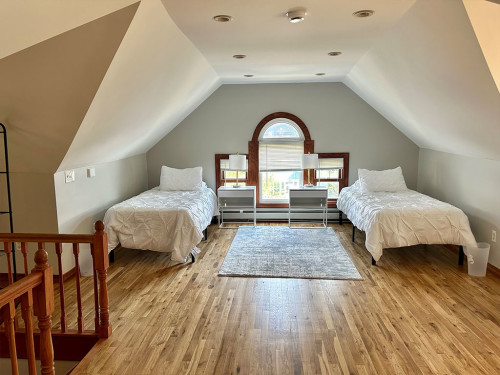 Residential Premium Main Image