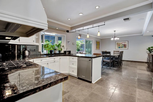 Residential Premium Image