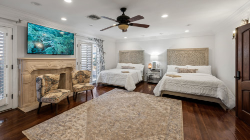 Residential Premium Main Image