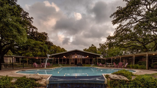 Residential Premium Main Image