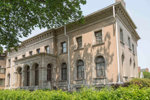 Residential Premium Main Image
