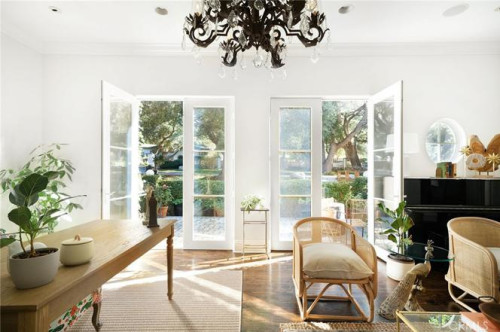 Residential Premium Image