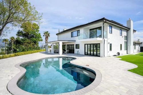 Residential Premium Main Image