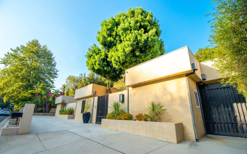 Residential Premium Image