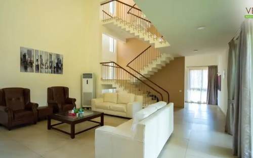 Residential Premium Image