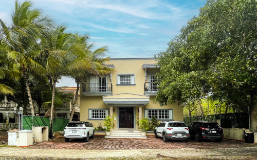 Residential Premium Image