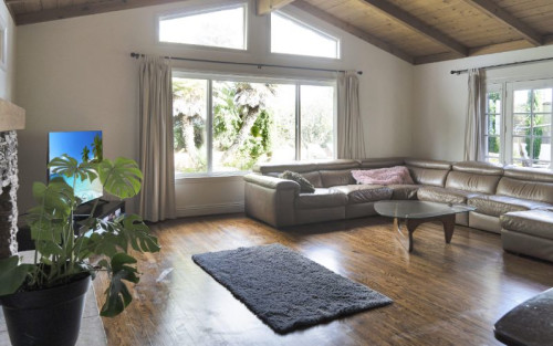 Residential Premium Image