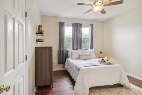 Residential Premium Image