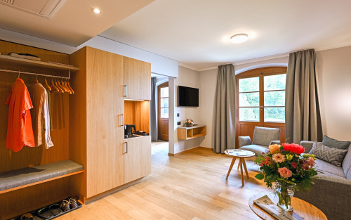 Residential Premium Image