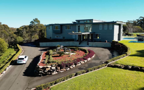 Residential Premium Image