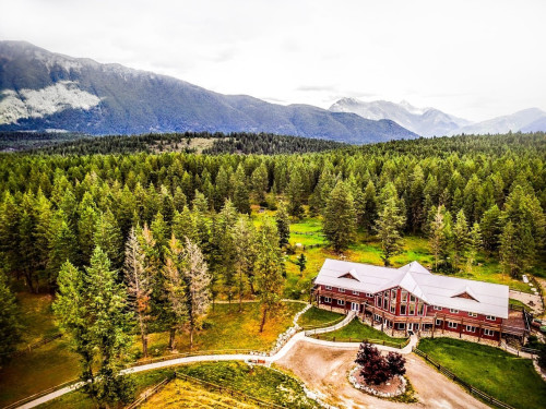 Residential Premium Image