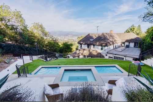 Residential Premium Main Image
