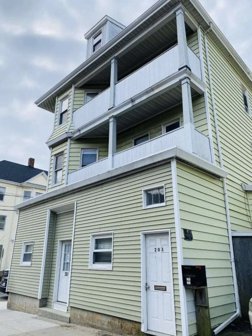 Residential Premium Main Image