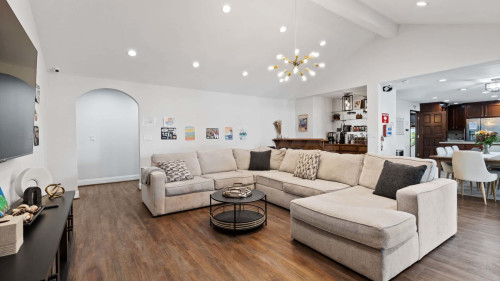 Residential Premium Image