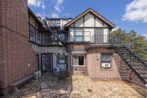 Residential Premium Image