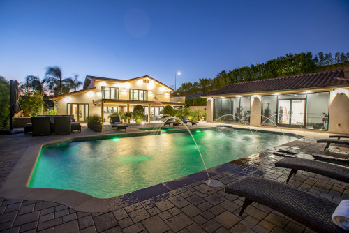 Residential Premium Main Image