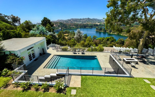 Residential Premium Image