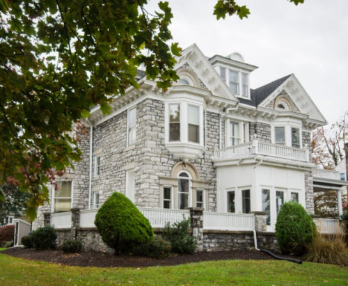Residential Premium Image